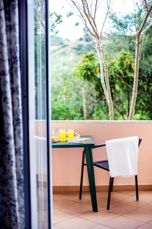Aphrodite Studios & Apartment Bali  Luaran gambar