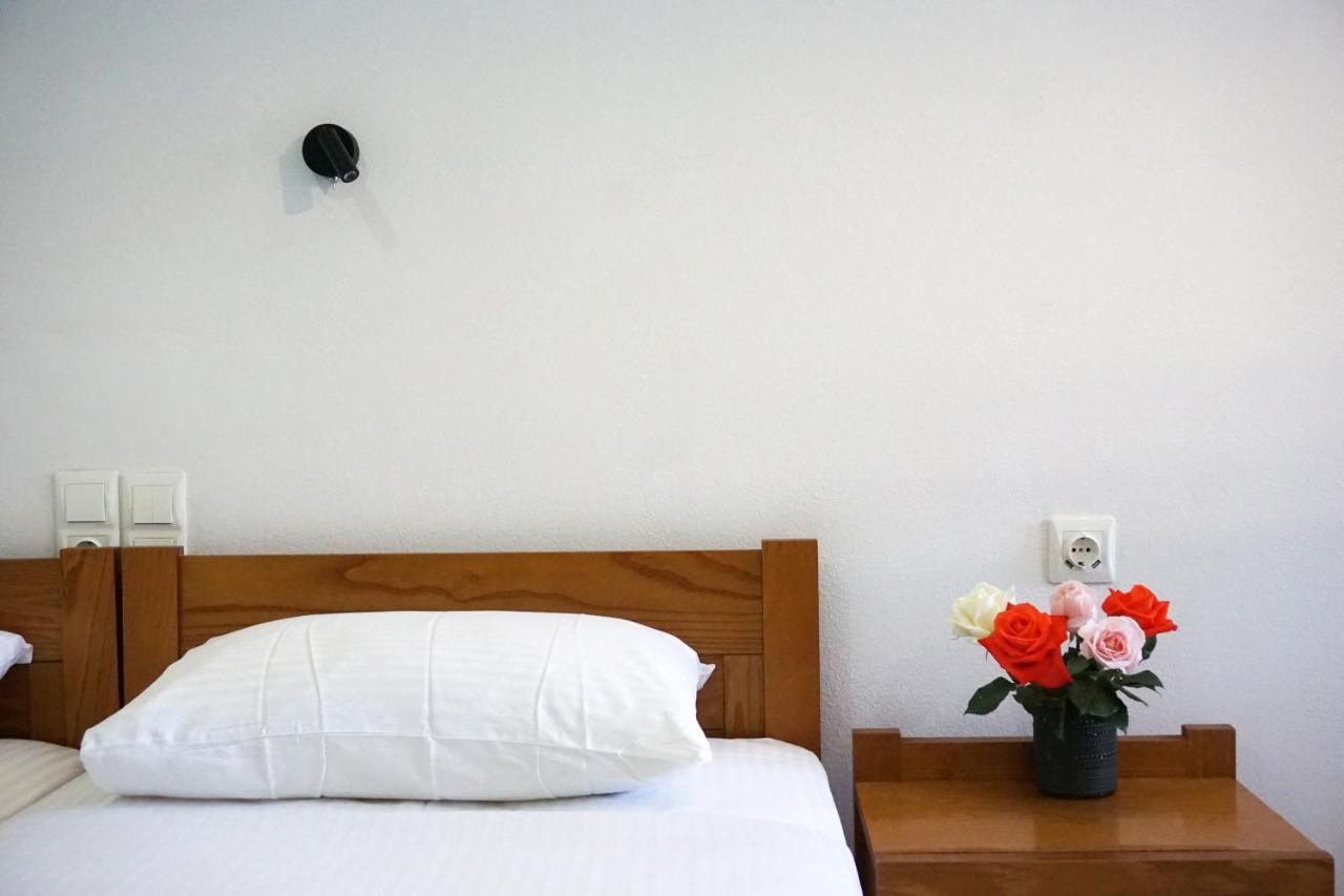 Aphrodite Studios & Apartment Bali  Luaran gambar